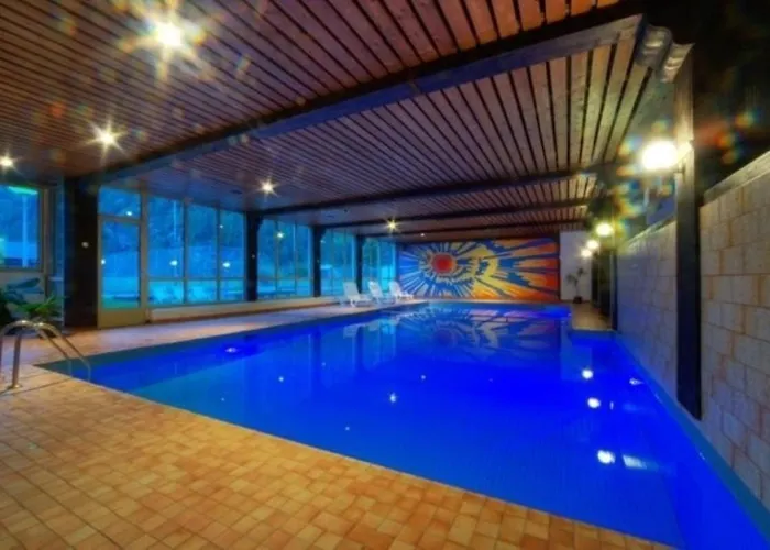 Moderne Dachwohnung Naehe Zermatt Mit Balkon